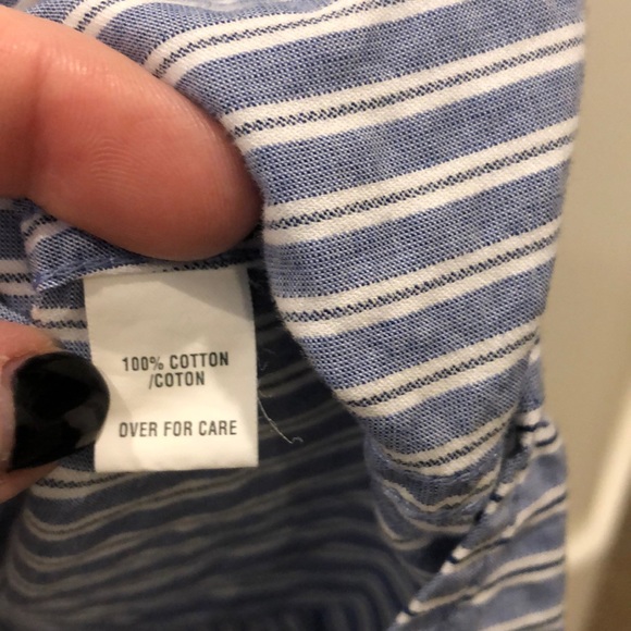 ⚡️SALE⚡️Abercrombie Button Down Top - Picture 5 of 6